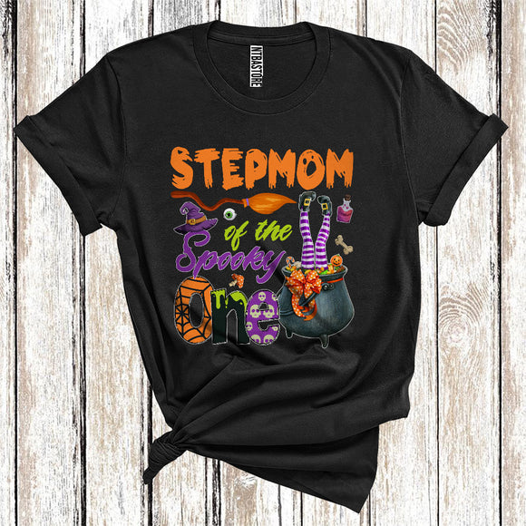 MacnyStore - Halloween Stepmom Of The Spooky One Funny Witch On Cooking Pot Family Group T-Shirt
