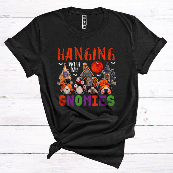 MacnyStore - Hanging With My Gnomies Funny Halloween Costume Horror Gnomes Lover T-Shirt