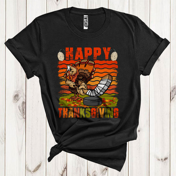 MacnyStore - Happy Thanksgiving Cool Autumn Fall Leaves Turkey Hockey Player Sport Lover T-Shirt