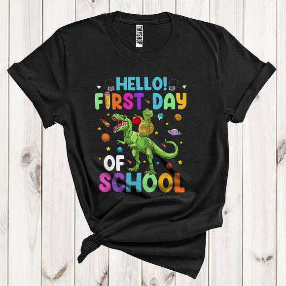 MacnyStore - Hello First Day Of School Turtle Riding T-Rex Dinosaur Cute Back To School Kids Animal Lover T-Shirt