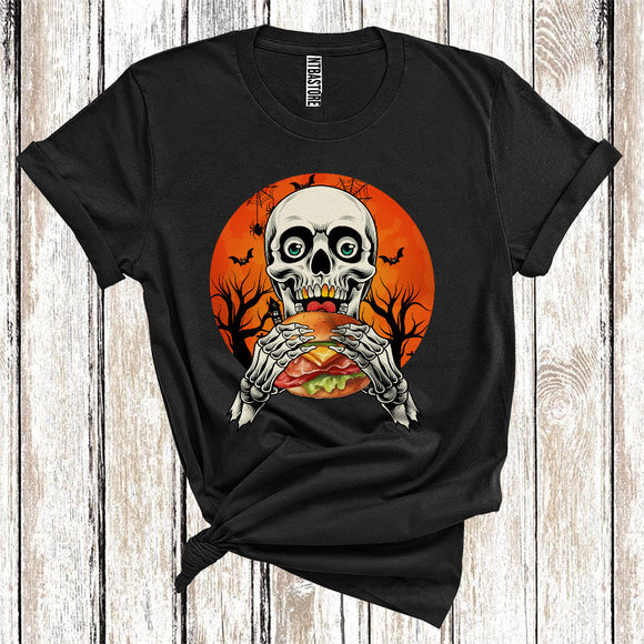 MacnyStore - Horror Skeleton Eating Hamburger Cool Halloween Costume Scary Moon Foodies Lover T-Shirt