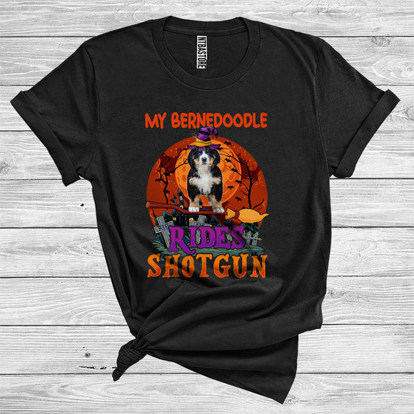 MacnyStore - My Bernedoodle Rides Shotgun Funny Halloween Costume Witch Broomstick Lover T-Shirt