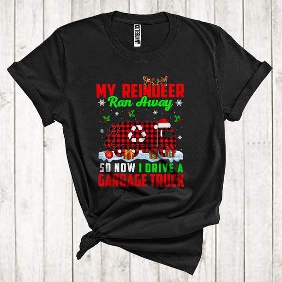 MacnyStore - My Reindeer Ran Away So Now I Drive A Garbage Truck Cute Christmas Snow Red Plaid Santa Truck T-Shirt