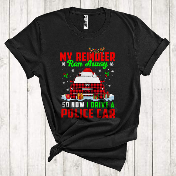 MacnyStore - My Reindeer Ran Away So Now I Drive A Police Car Cute Christmas Snow Red Plaid Santa Car T-Shirt