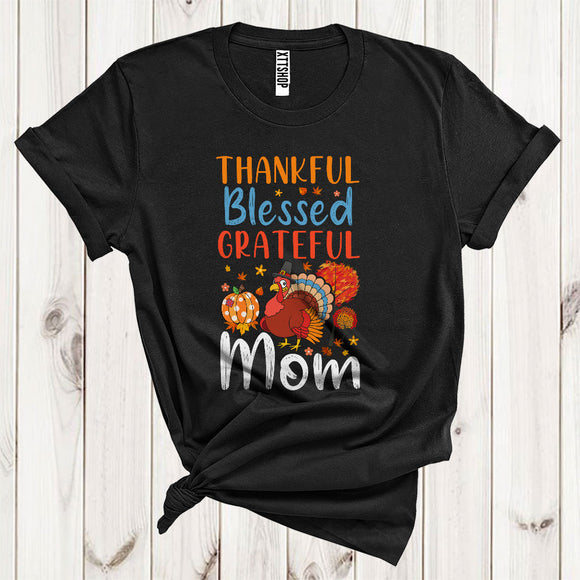 MacnyStore - Thankful Grateful Blessed Mom Funny Pilgrim Turkey Fall Leaf Pumpkin Lover Family Thanksgiving T-Shirt