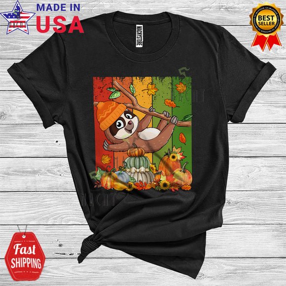 MacnyStore - Vintage Retro Thanksgiving Sloth Pumpkins Cute Fall Leaves Wild Animal Lover T-Shirt