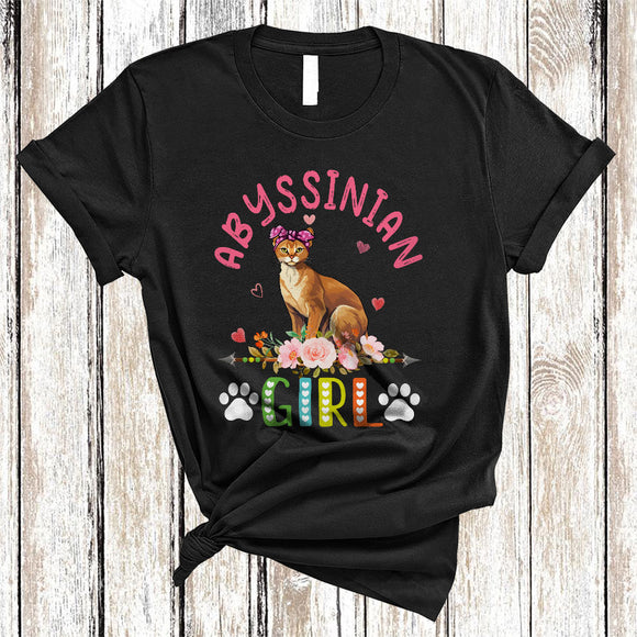 MacnyStore - Abyssinian Girl, Amazing Floral Kitten Lover Hearts Flowers, Matching Girls Women Family T-Shirt