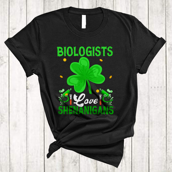 MacnyStore - Biologists Love Shenanigans, Amazing St. Patrick's Day Irish Lucky Shamrock, Family Group T-Shirt