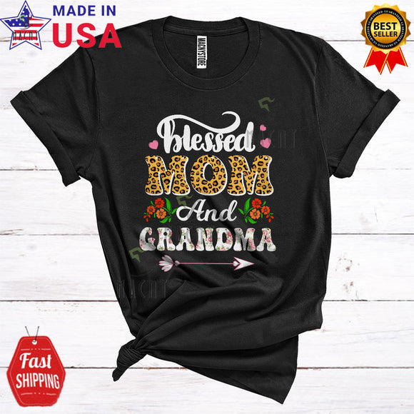 MacnyStore - Blessed Mom And Grandma Cute Matching Mother's Day Flowers Floral Leopard Plaid Family Group T-Shirt