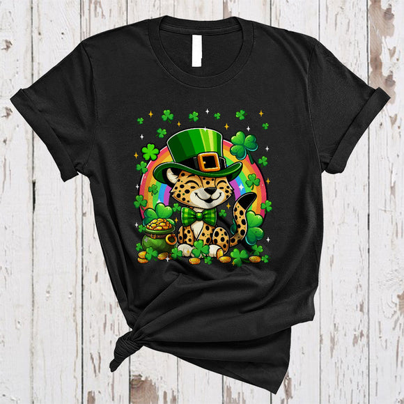 MacnyStore - Cheetah Leprechaun With Shamrocks, Lovely St. Patrick's Day Rainbow, Wild Animal Lover T-Shirt