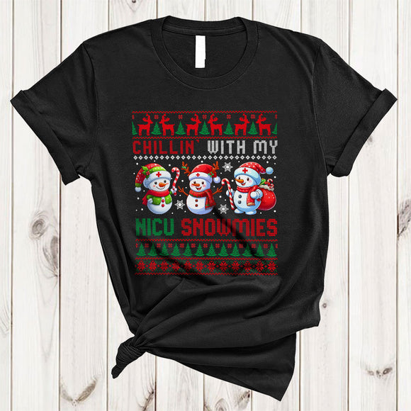 MacnyStore - Chillin' With My NICU Snowmies, Adorable Christmas Sweater Three Snowman, Nurse Group T-Shirt