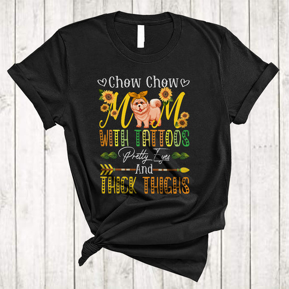 MacnyStore - Chow Chow Mom With Tattoos Pretty Eyes, Lovely Mother's Day Flowers, Mom Family Group T-Shirt