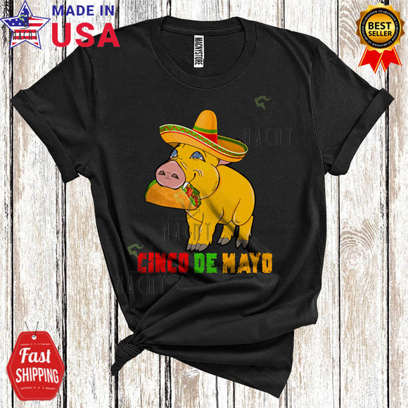 MacnyStore - Cinco De Mayo Funny Cute Cinco De Mayo Pig Wearing Mexican Sombrero Farmer T-Shirt