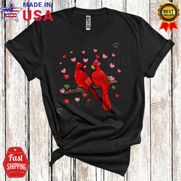 MacnyStore - Couple Cardinal Birds Cool Cute Valentine's Day Hearts Matching Couple Bird Animal Lover T-Shirt