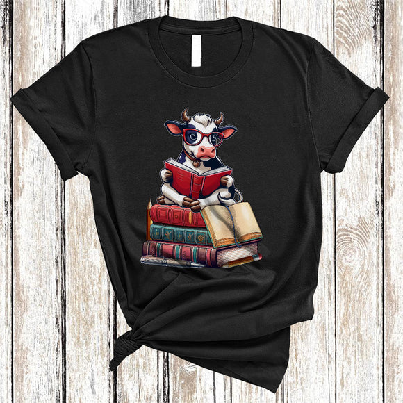MacnyStore - Cow Reading Book, Adorable Animal Lover, Book Nerd Readers Reading Librarian Group T-Shirt