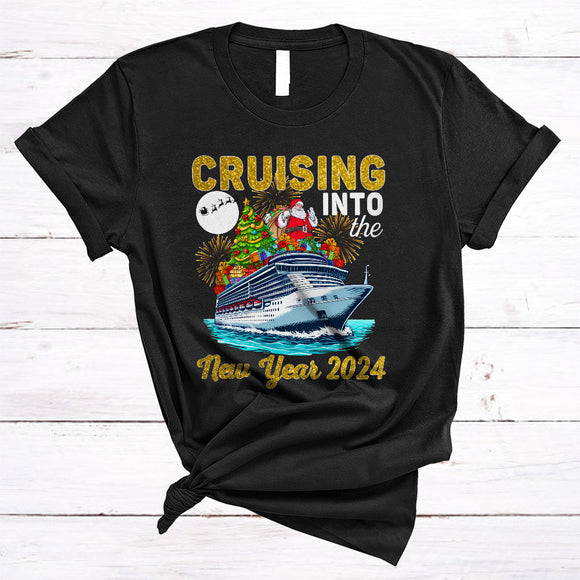 MacnyStore - Cruising Into The New Year 2024, Amazing Christmas Santa Cruise Lover, X-mas Tree Family T-Shirt
