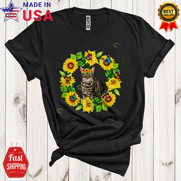 MacnyStore - Cute Cat In Sunflowers Circle Cool Funny Animal Butterfly Gardener Farm Farmer T-Shirt