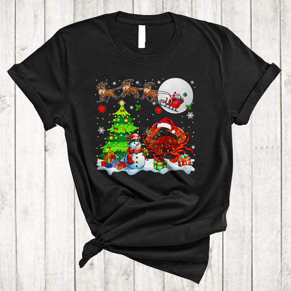 MacnyStore - Cute Crab With Santa Sleigh Snowman, Merry Christmas Crab Lover, X-mas Sea Animal T-Shirt