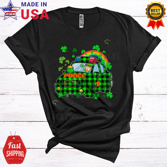 MacnyStore - Cute Leprechaun Driving Green Plaid Police Car Cute Cool St. Patrick's Day Shamrock Leprechaun Rainbow T-Shirt
