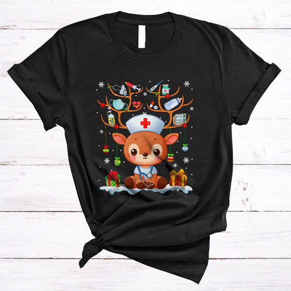 MacnyStore - Cute NICU Reindeer With Nurse Tools, Adorable Christmas Reindeer, X-mas Snow Around T-Shirt