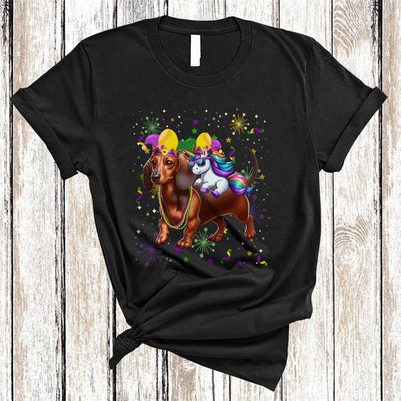 MacnyStore - Cute Unicorn Riding Dachshund, Awesome Mardi Gras Dachshund Wearing Mask Beads, Matching Animal Lover T-Shirt