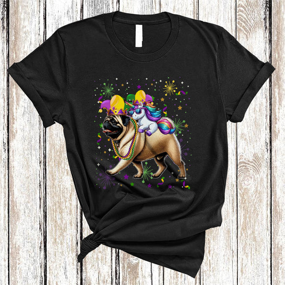 MacnyStore - Cute Unicorn Riding Pug, Awesome Mardi Gras Pug Wearing Mask Beads, Matching Animal Lover T-Shirt