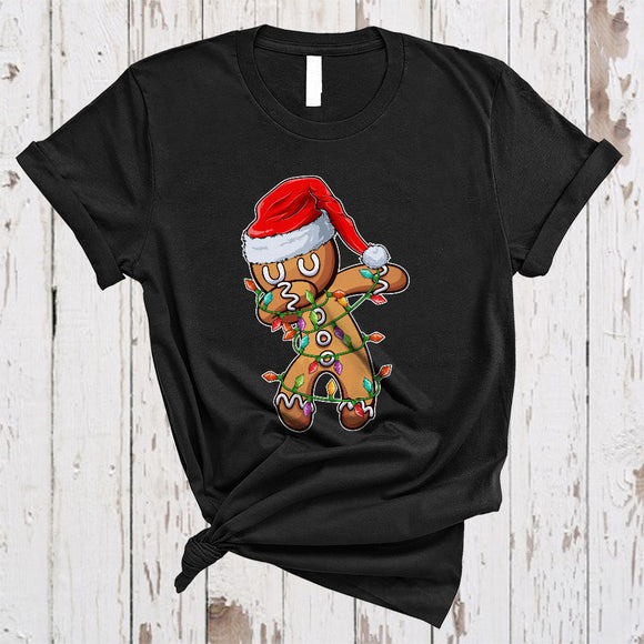 MacnyStore - Dabbing Gingerbread Wearing Santa Hat, Lovely Cool Christmas Lights Baker, X-mas Family Group T-Shirt