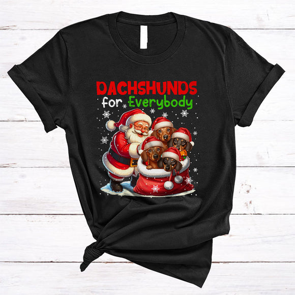 MacnyStore - Dachshunds For Everybody, Joyful Christmas Dachshund In Santa Bag, X-mas Family Group T-Shirt