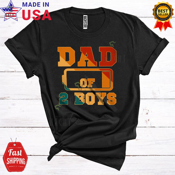 MacnyStore - Dad Of 2 Boys Funny Cute Father's Day Matching Family Group Vintage Low Battery T-Shirt