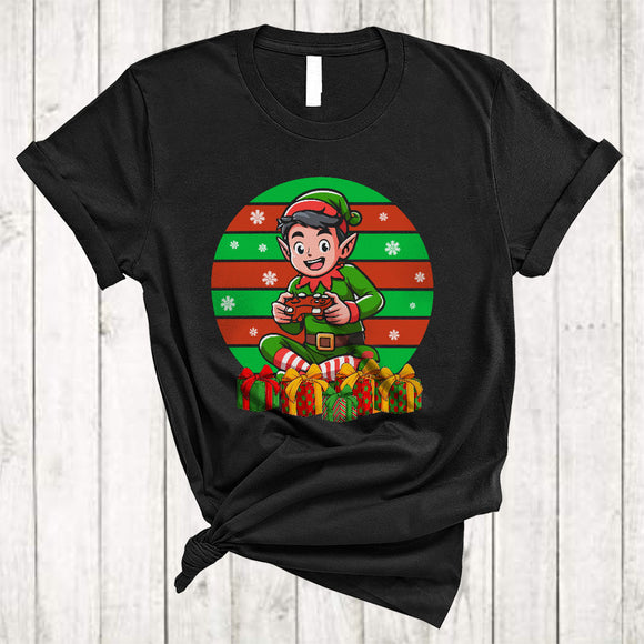 MacnyStore - ELF Gaming, Lovely Retro Christmas ELF Playing Game, Boys X-mas Matching Gamer Lover T-Shirt