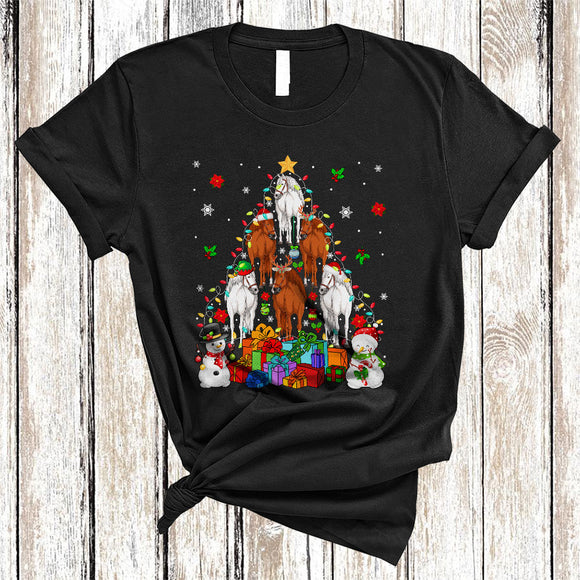 MacnyStore - ELF Reindeer Santa Horse As Christmas Tree, Lovely X-mas Farm Animal Farmer, Snowman Snow T-Shirt