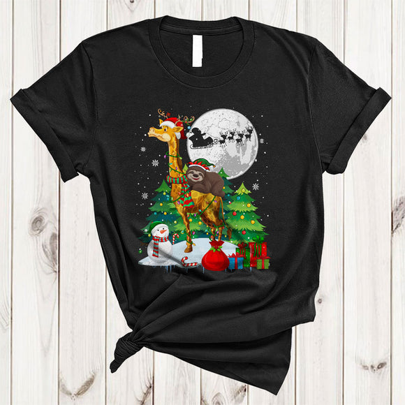 MacnyStore - ELF Sloth Riding Giraffe Joyful Cute Christmas Snow Xmas Tree Sloth Giraffe Animal Lover T-Shirt