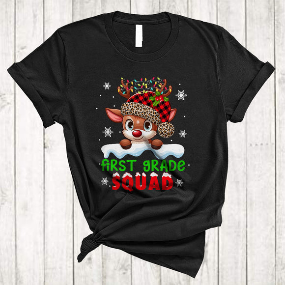 MacnyStore - First Grade Squad, Adorable Red Plaid Christmas Reindeer, X-mas Lights Students Teacher Group T-Shirt
