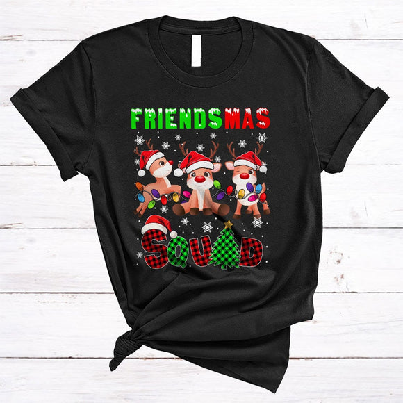 MacnyStore - Friendsmas Squad, Lovely Cool Christmas Tree Plaid Three Reindeer, X-mas Family Friend Group T-Shirt