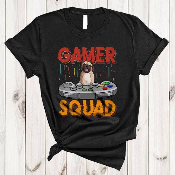 MacnyStore - Gamer Squad, Cheerful Cute Pug Playing Video Games, Animal Lover Gaming Gamer Group T-Shirt