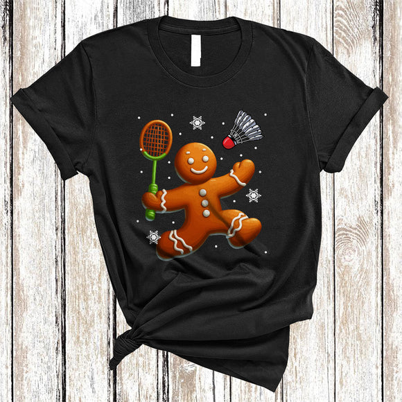 MacnyStore - Gingerbread Playing Badninton, Cheerful Funny Christmas Gingerbread Sport Player, X-mas Cookies T-Shirt