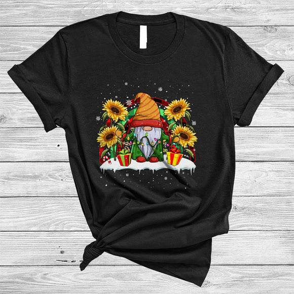 MacnyStore - Gnome With Sunflower Plaid Rainbow, Cute Awesome Christmas Gnomes Sunflower, Flowers X-mas T-Shirt