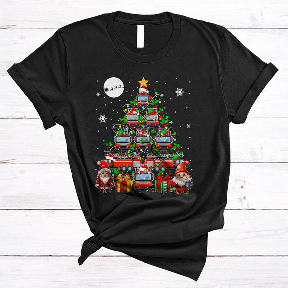 MacnyStore - Gnomes Fire Truck Christmas Tree, Awesome X-mas Fire Truck Driver Squad Team, Family Group T-Shirt