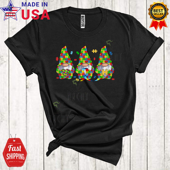 MacnyStore - Gnomes Holding Puzzle Heart Shape Ribbon Cool Cute Autism Awareness Puzzle Gnomes Squad Lover T-Shirt