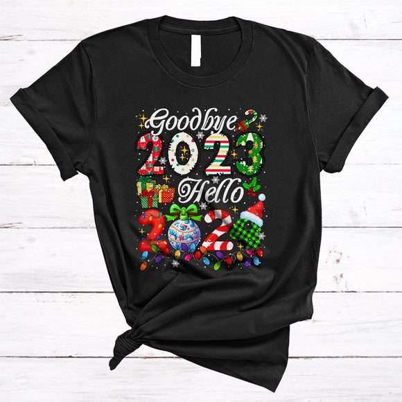 MacnyStore - Goodbye 2023 Hello 2024, Colorful Cool Christmas New Year's Eve, X-mas Lights Plaid Santa T-Shirt