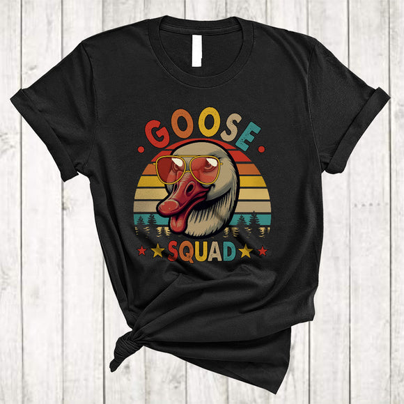 MacnyStore - Goose Squad, Vintage Retro Humorous Goose Wearing Sunglasses, Farmer Farm Animal Lover T-Shirt