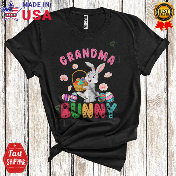 MacnyStore - Grandma Bunny Cute Funny Easter Day Matching Family Group Bunny Egg Hunt Lover T-Shirt