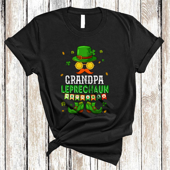 MacnyStore - Grandpa Leprechaun, Wonderful St. Patrick's Day Gold Coins Glasses, Shamrock Family Group T-Shirt