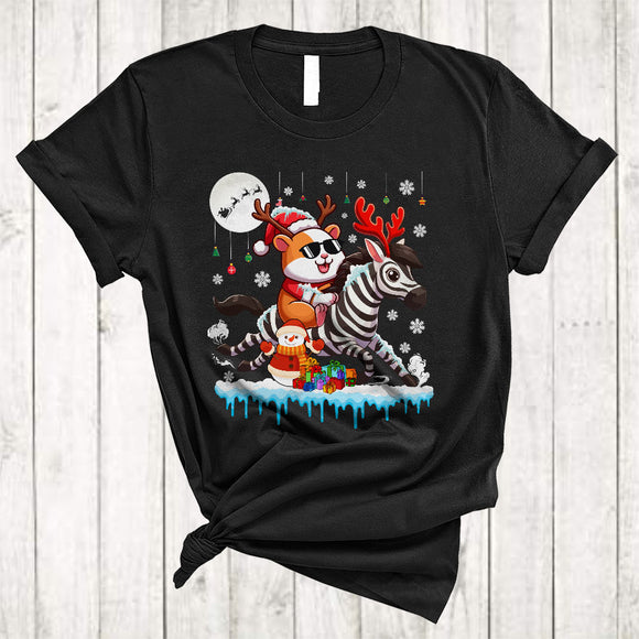 MacnyStore - Guinea Pig Riding Zebra Reindeer, Lovely Christmas Santa Guinea Pig, X-mas Zoo Animal Lover T-Shirt