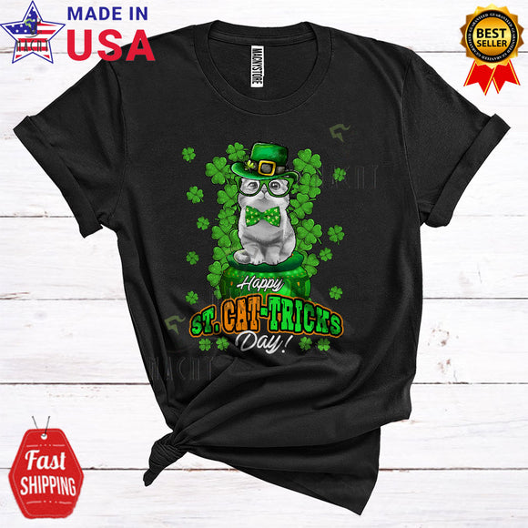 MacnyStore - Happy St. Cat-trick's Day Cute Cool St. Patrick's Day Shamrock Cat Wearing Glasses Cat Lover T-Shirt