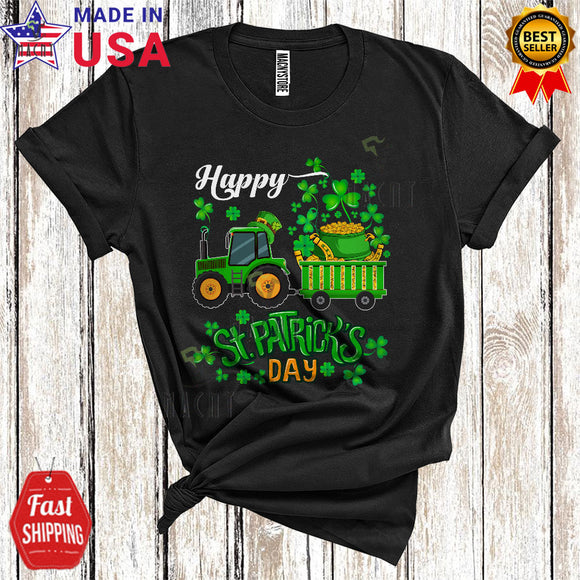 MacnyStore - Happy St. Patrick's Day Cool Funny St. Patrick's Day Shamrock Leprechaun Tractor Driver Lover T-Shirt