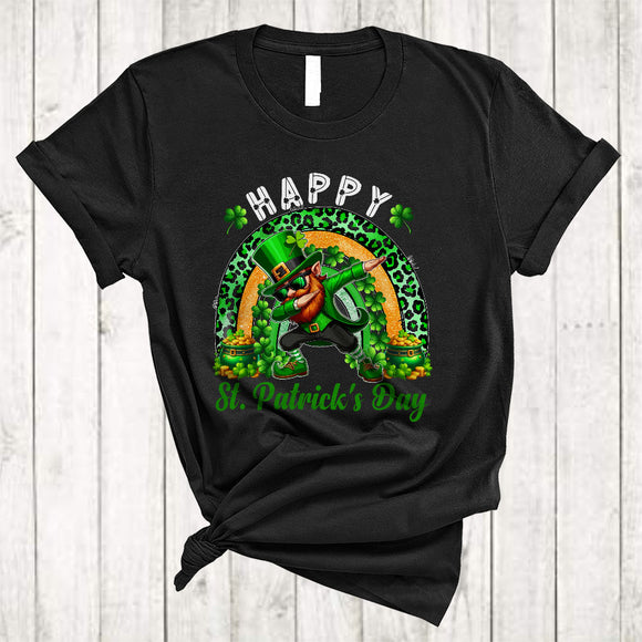 MacnyStore - Happy St. Patrick's Day, Adorable Leopard Rainbow Shamrock, Dabbing Leprechaun Family Group T-Shirt
