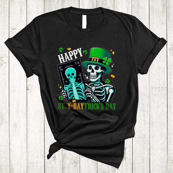 MacnyStore - Happy St. X-Raytrick's Day, Awesome St. Patrick's Day Shamrock X-Ray Skeleton, Irish Family T-Shirt