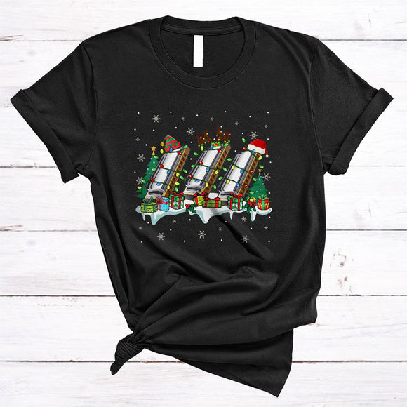 MacnyStore - Harmonica With X-mas Tree, Colorful Christmas Musical Instruments Player, X-mas Snow Around T-Shirt