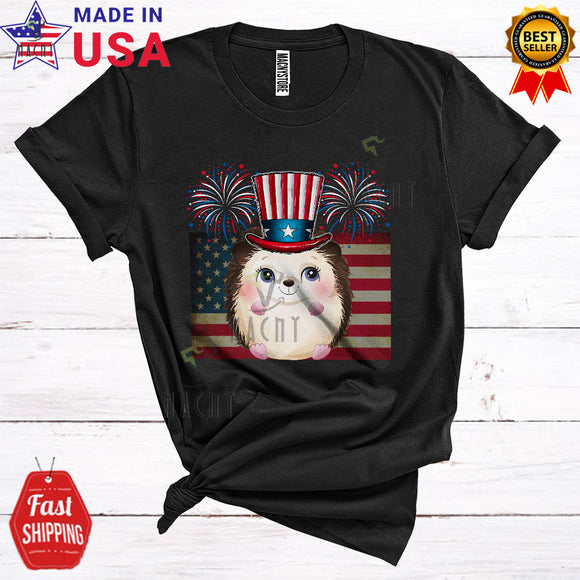 MacnyStore - Hedgehog With Vintage American Flag Cool Funny 4th Of July Fireworks Wild Animal Lover T-Shirt